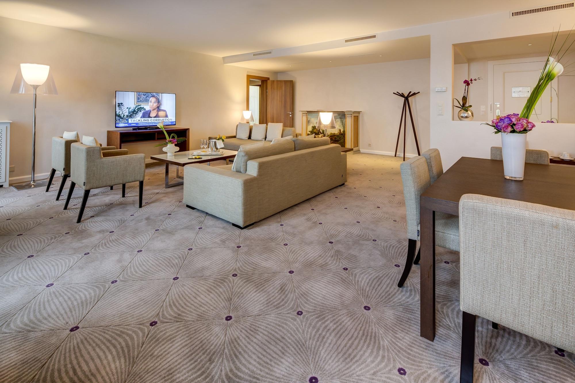 Palace 5* Лозана